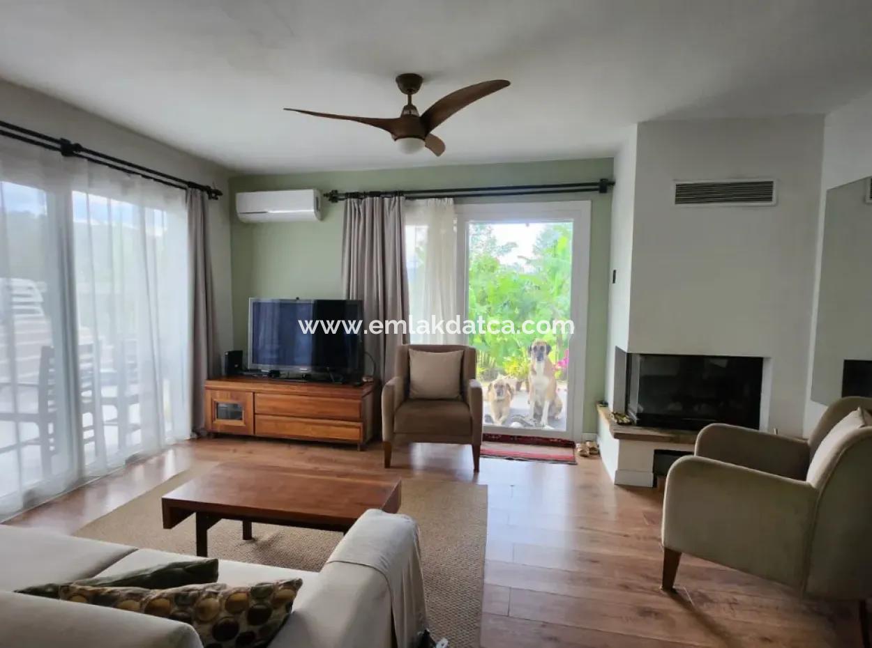 Ortaca Neighborhood For Sale 10.000 M2 Custom Made Farmhouse With Pool