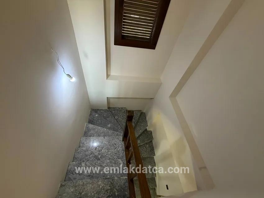 В аренду Вилла 5+1 в Çetibeli Marmaris - 220 m²
