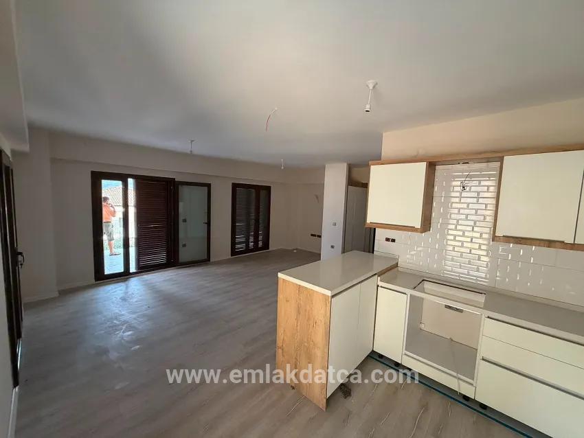 В аренду Семейный дом 2+1 в Çetibeli Marmaris - 140 m²
