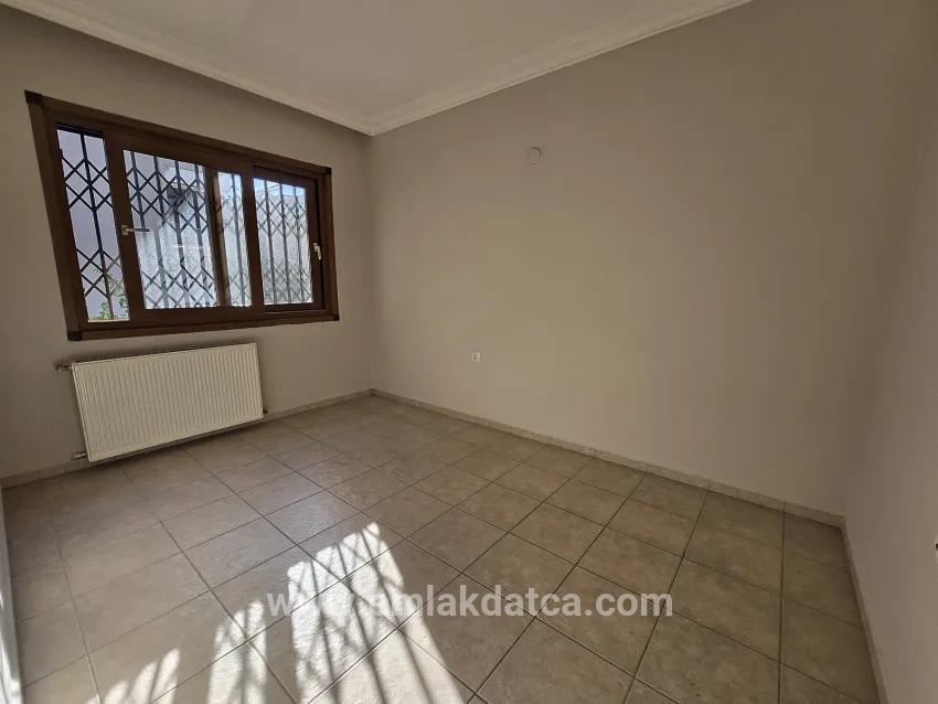 В аренду Квартира 3+1 в Çıldır Marmaris - 160 m²