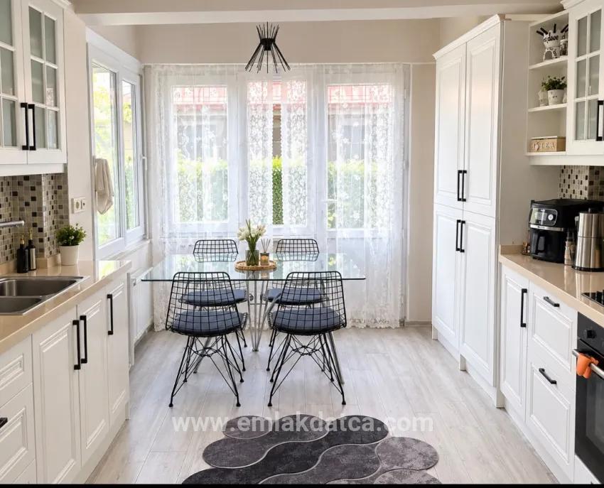 В аренду Вилла 4+1 в Armutalan Marmaris - 651 m²