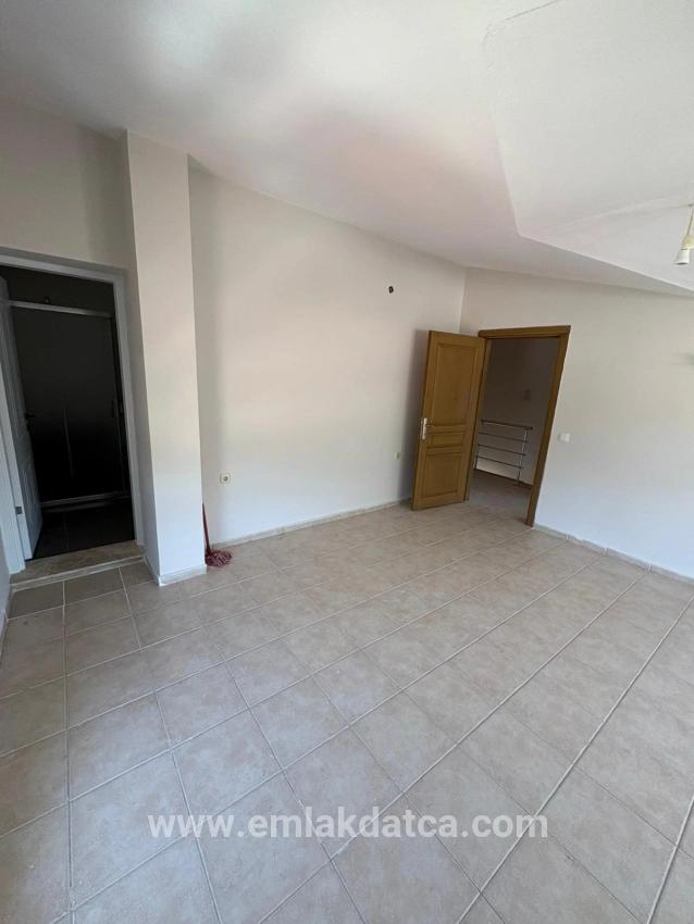 Çamdibi Mahallesi 4+1 Dubleks Boş Kiralık Daire