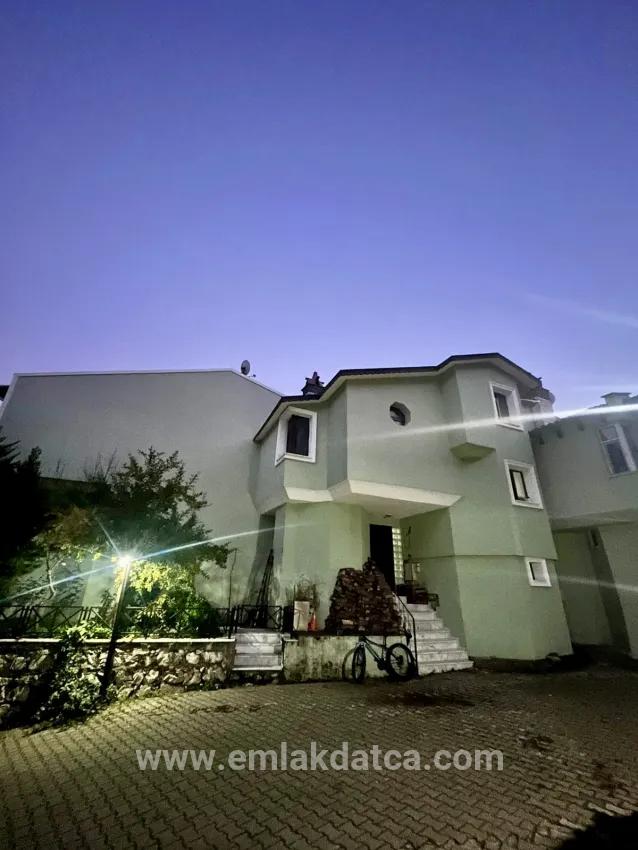 Marmaris Beldibi Mah. Satılık 3+2 Villa - 220 m²