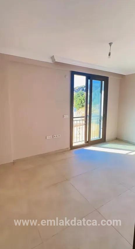 Marmaris Söğüt Mah. Satılık 7+3 Komple bina - 756 m²