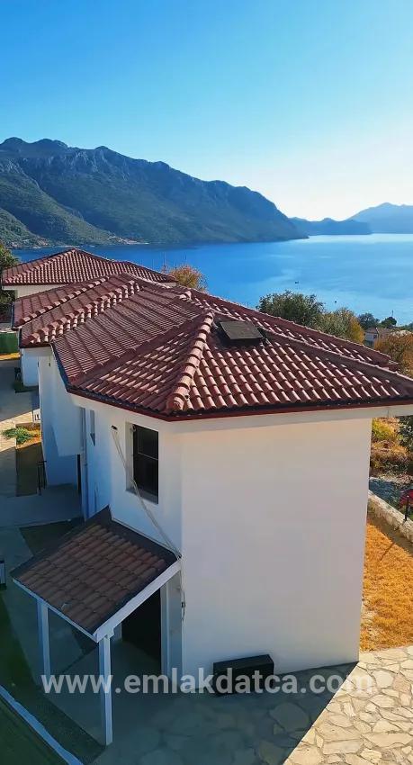 Marmaris Söğüt köyünde muhteşem Symi manzaralı Özel malikane
