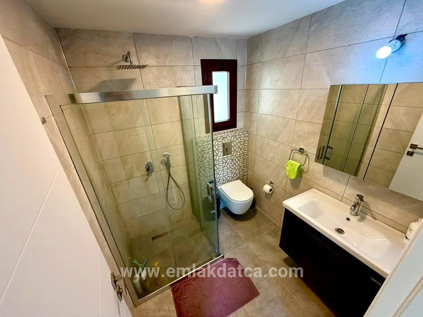 Marmaris Çetibeli Mah. Satılık 5+1 Villa - 220 m²