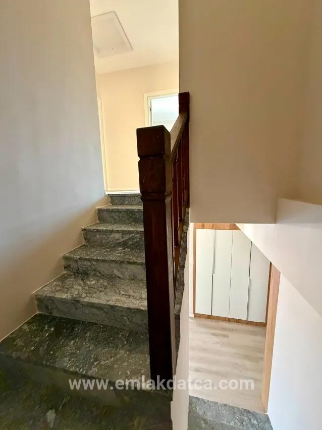 Marmaris Çetibeli Mah. Satılık 3+1 Villa - 140 m²