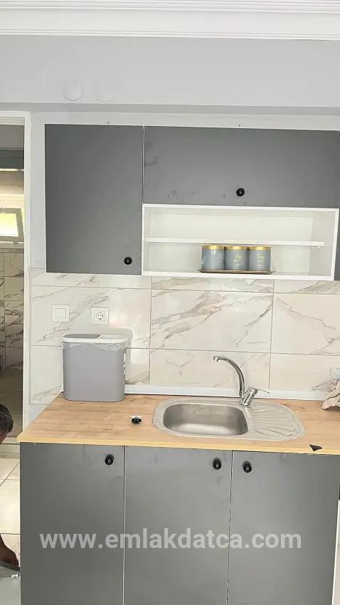 Marmaris Siteler Mah. Kiralık 1+1 Daire - 55 m²