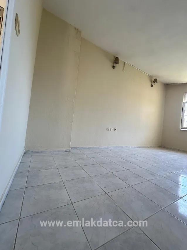 Marmaris Beldibi Mah. Kiralık 3+1 Daire - 95 m²