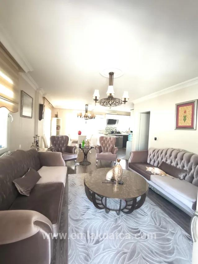 Köyceğiz Yeni Mah. Satılık 5+1 Villa - 567 m²
