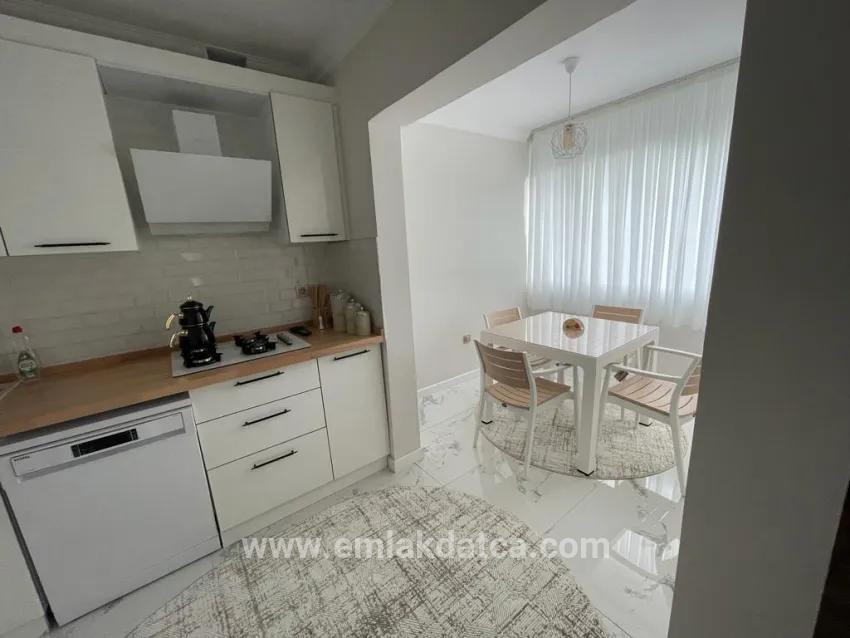Marmaris Armutalan Mah. Satılık 2+1 Daire - 90 m²
