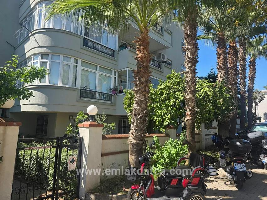 Marmaris Armutalan Mah. Satılık 4+1 Daire - 160 m²
