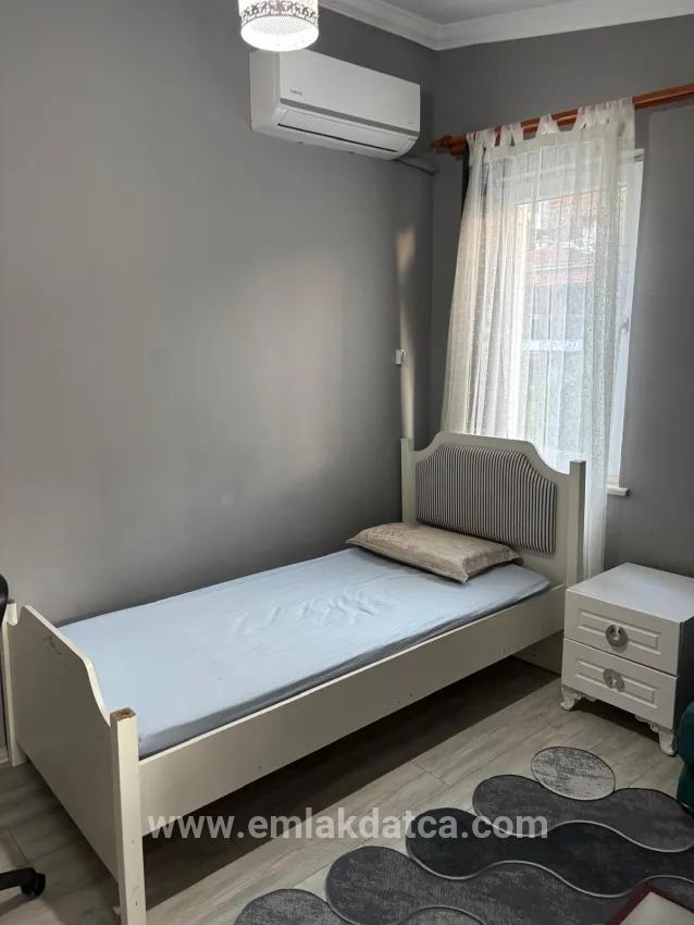 Marmaris Armutalan Mah. Kiralık 4+1 Villa - 651 m²