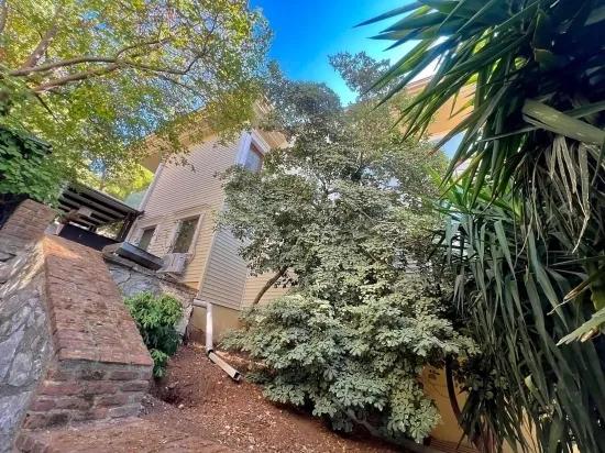 Satılık 4+2 Villa – 970 m² Arsa Payı – Armutalan