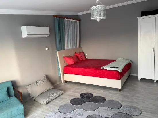 Marmaris Camiavlu’da Müstakil Havuzlu & Geniş Bahçeli 4+1 Eşyalı Kiralık Lux Tripleks