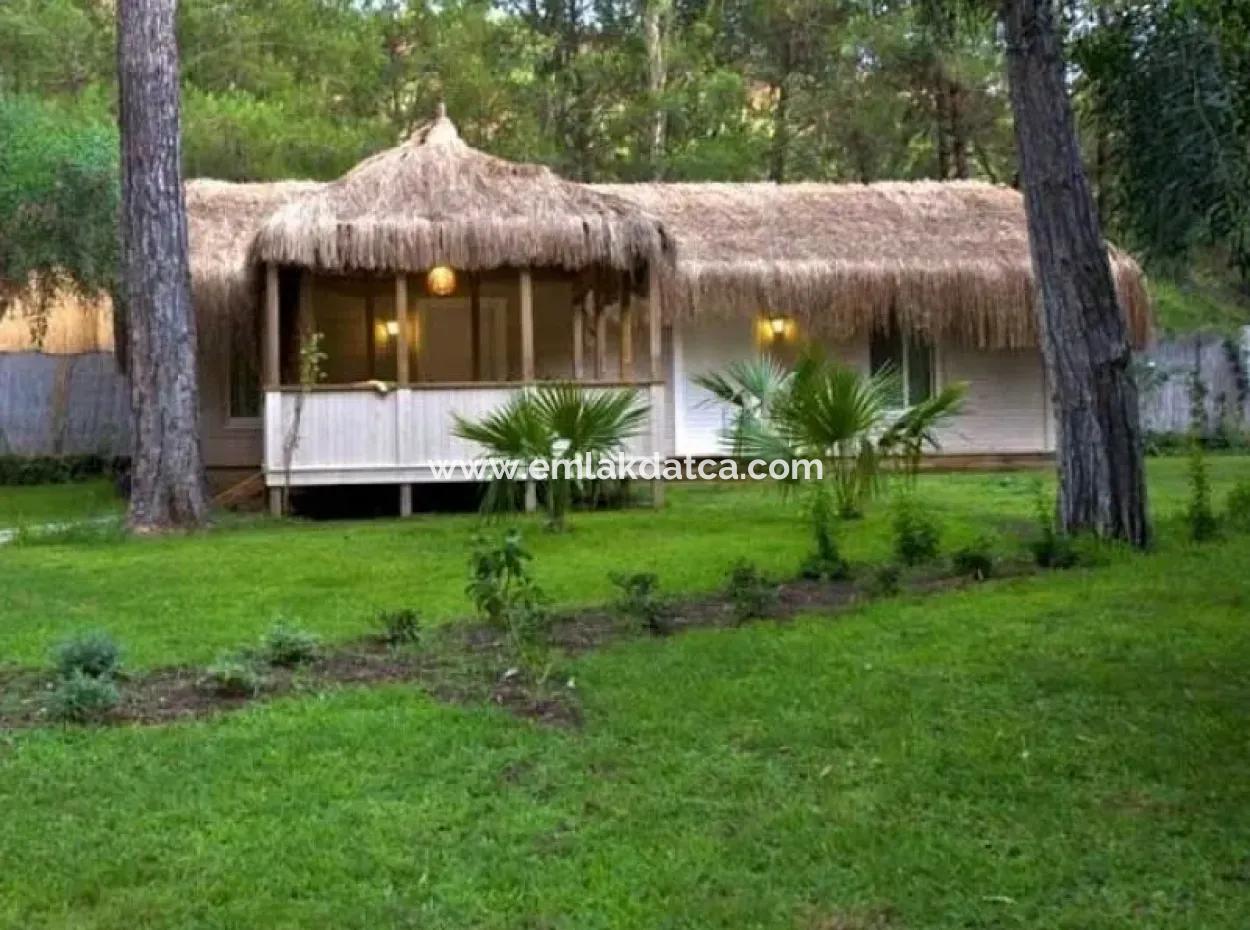 Marmaris Bördübet Koyunda Denize Sıfır Kitesurf Alanı 13000M2 Arsamız Satılıktır.