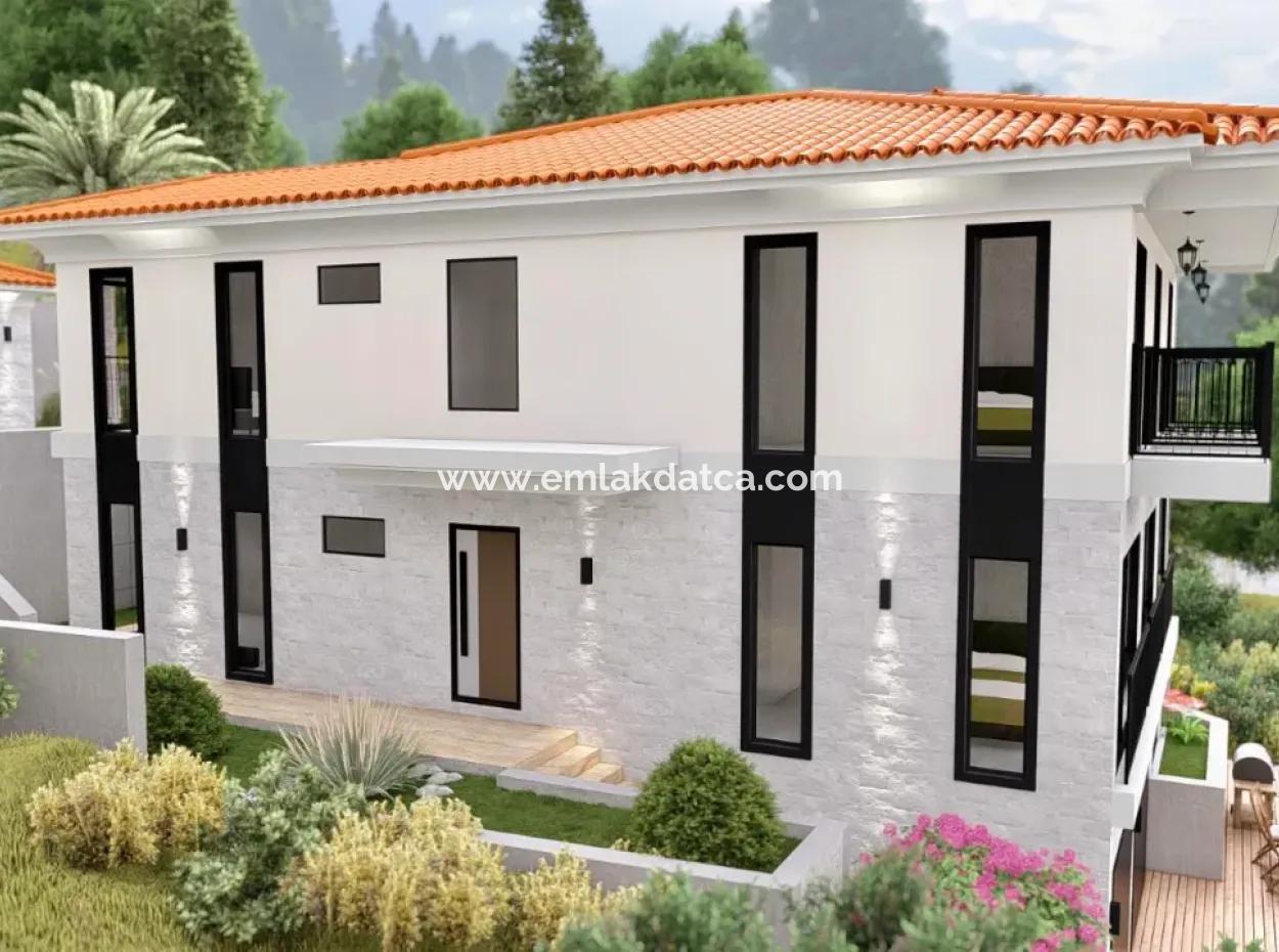 Muğla Akyaka,Ya 7 Km Mesafede Ataköy Mevkisinde Orman Manzaralı 20 Odalı Sonsuzluk Havuzu Mevcut Satılık Butik Otel