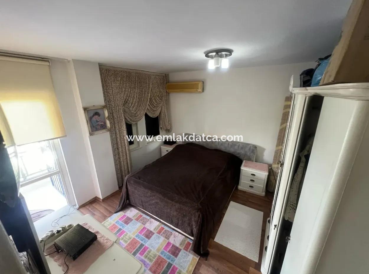 Marmaris Merkez 3 Oda 1 Salon K.mutfak 140M2 Satılık Arakat Daire Denize Çok Yakın