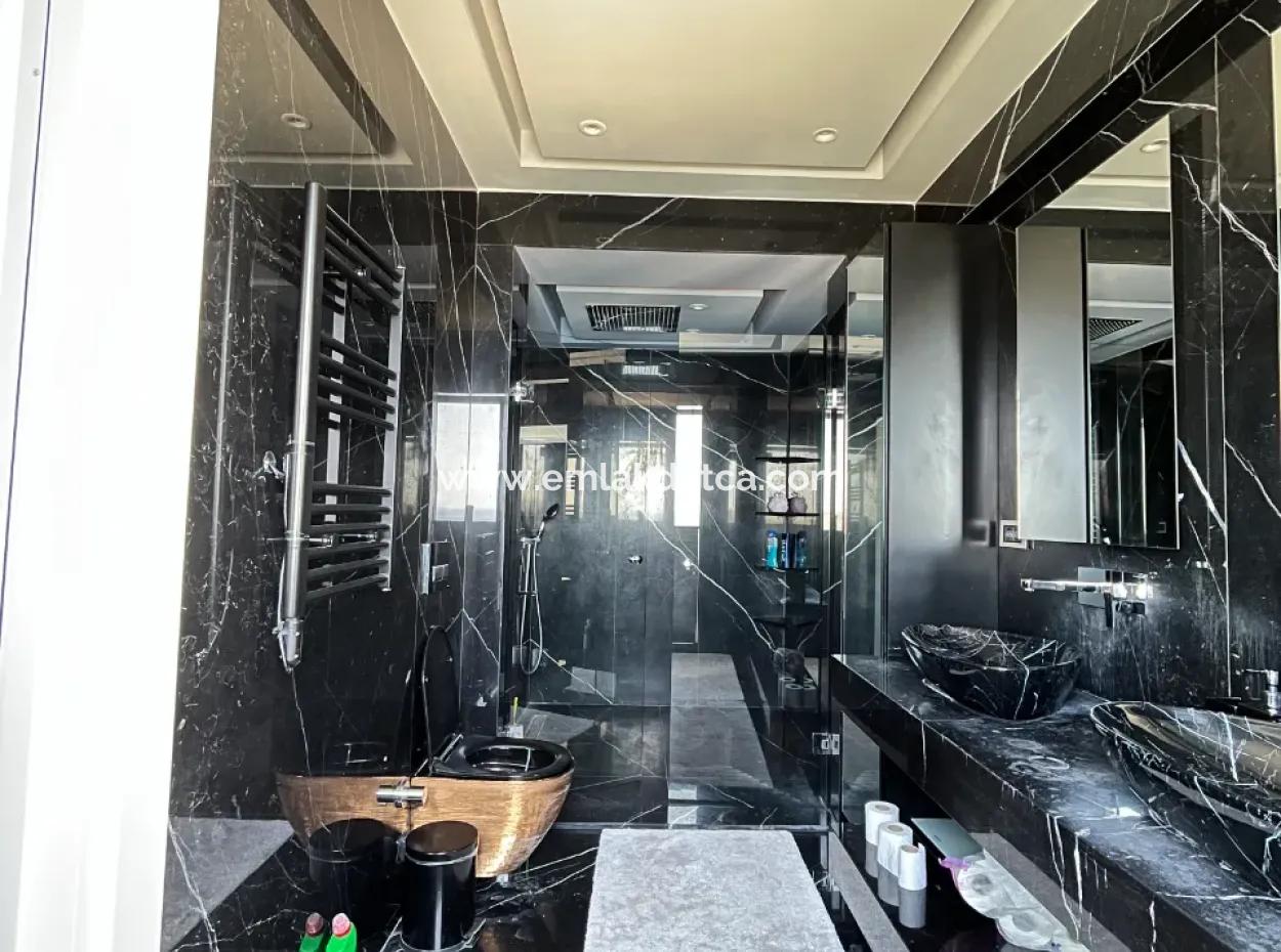 Yalıkavak Marinaya Sadece Bir Kaç Dakika Mesafede Tam Müstakil Villa