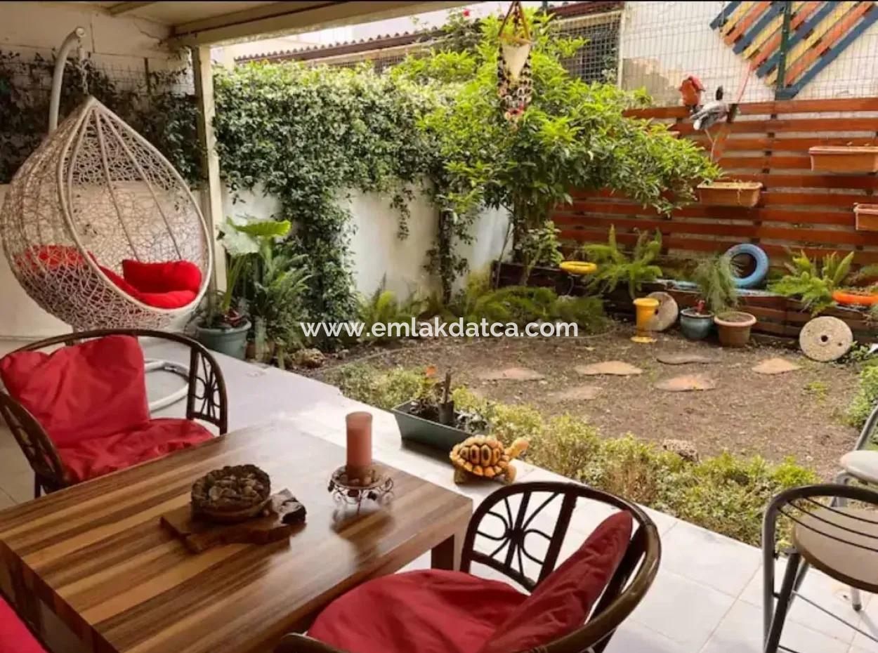 Çıldır Mahallesi 2+1 Bahçe Dubleks Satılık Daire