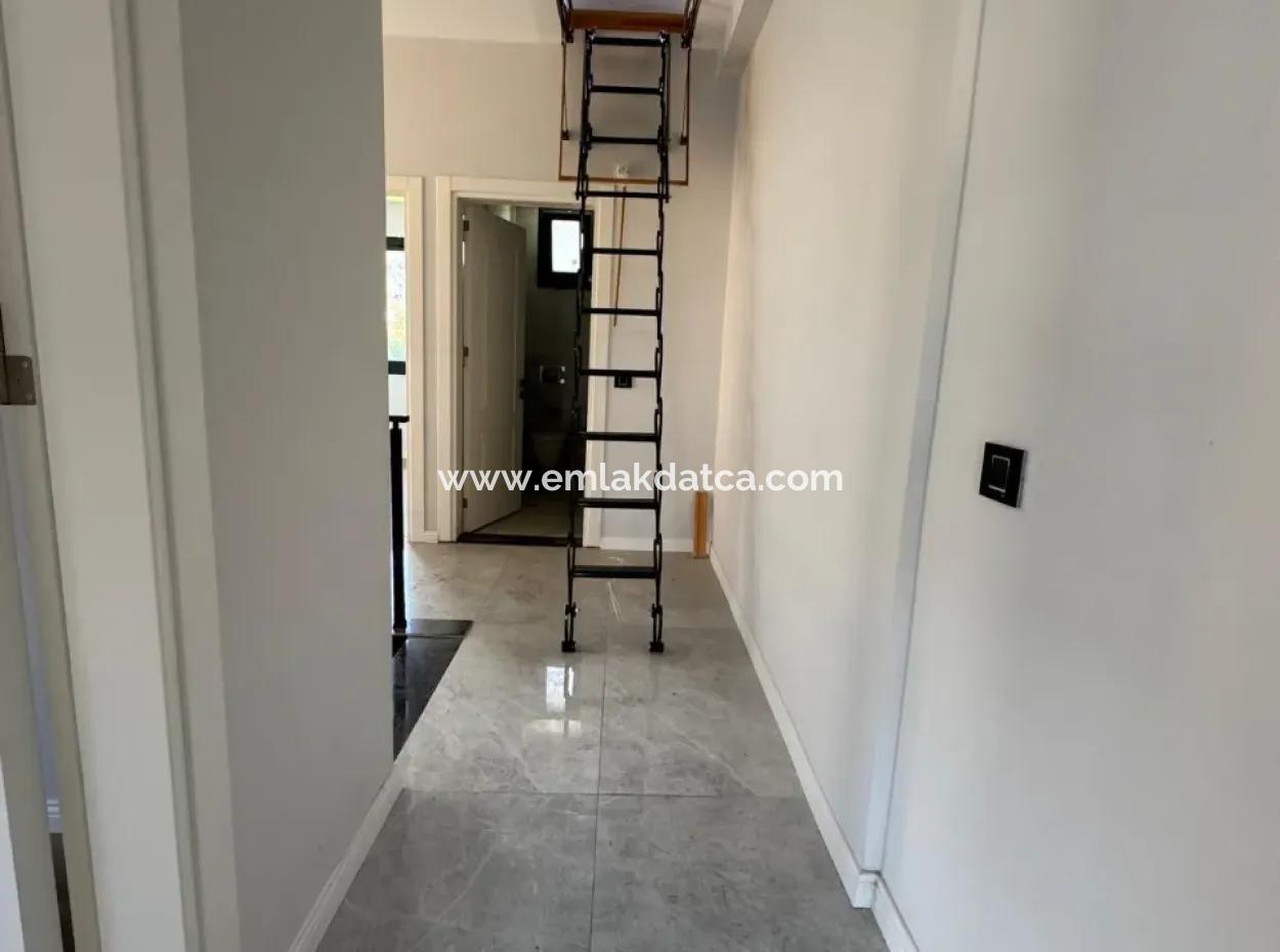 Kemeraltı Mahallesi 4+1 Satılık Müstakil Villa