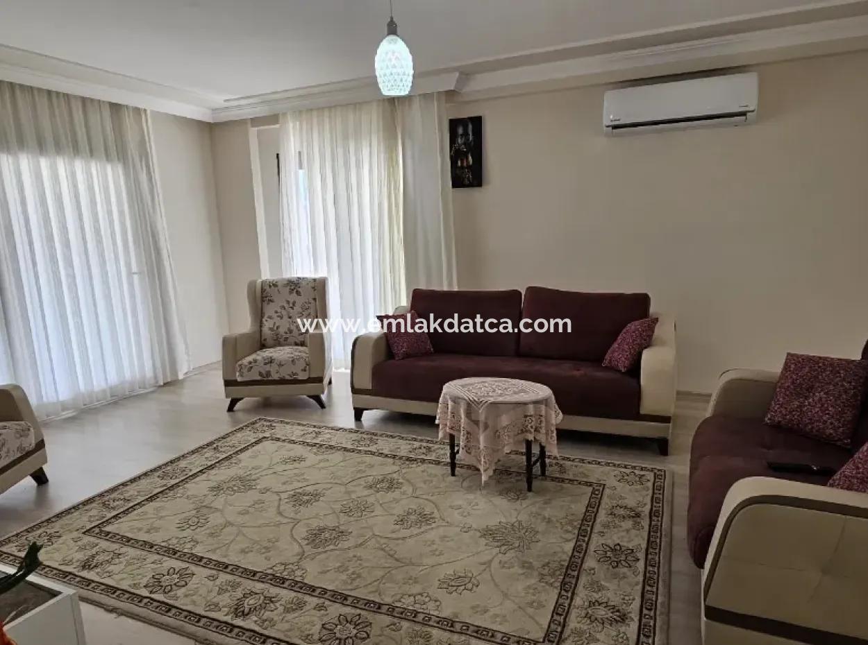 Beldibi Mahallesi Kiralık  3+1 Çatı Dubleks Eşyalı Daire