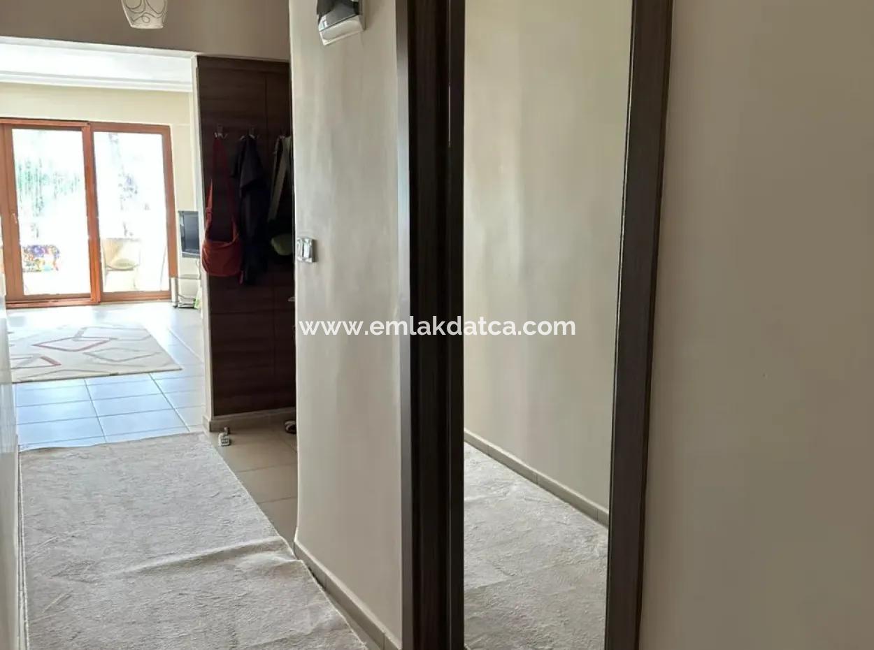 Kemeraltı Mahallesi Deniz Manzaralı 2+1 Eşyalı Kiralık Daire