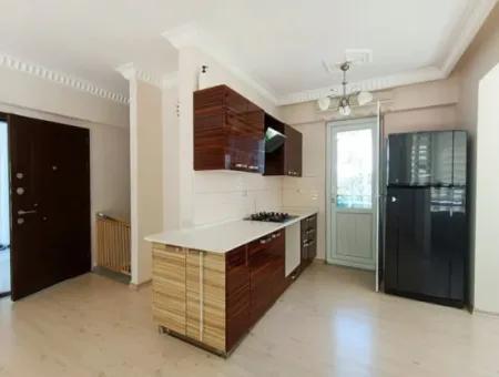Marmaris İlçesi Beldibi Mahallesi Doğa Manzaralı Yüzme Havuzlu Site İçerisinde 3+1 Bahçe Dubleks Satılık Daire