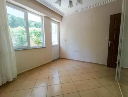 Marmaris İlçesi Beldibi Mahallesi Doğa Manzaralı Yüzme Havuzlu Site İçerisinde 3+1 Bahçe Dubleks Satılık Daire