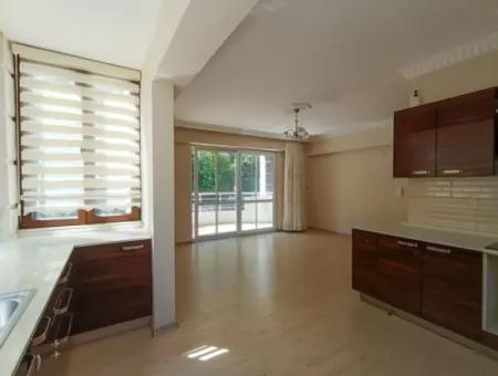 Marmaris İlçesi Beldibi Mahallesi Doğa Manzaralı Yüzme Havuzlu Site İçerisinde 3+1 Bahçe Dubleks Satılık Daire