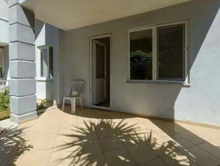 Marmaris İlçesi Beldibi Mahallesi Doğa Manzaralı Yüzme Havuzlu Site İçerisinde 3+1 Bahçe Dubleks Satılık Daire