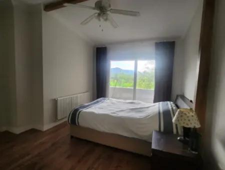 Ortaca Mahallesi Satılık 10.000 M2 İçerisinde Özel Yapım Havuzlu Çiftlik Evi