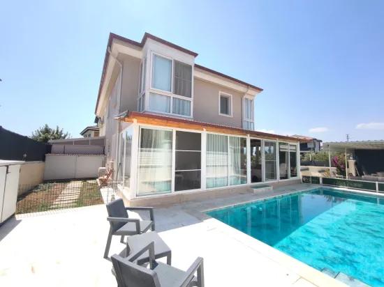 Köyceğiz 5+1 Müstakil Havuzlu Satılık Villa